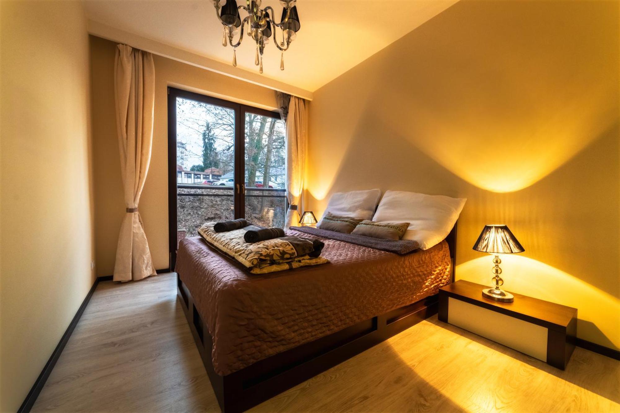 Imperial Apartment In Bohemia Residence By Rentez KLV Exterior foto