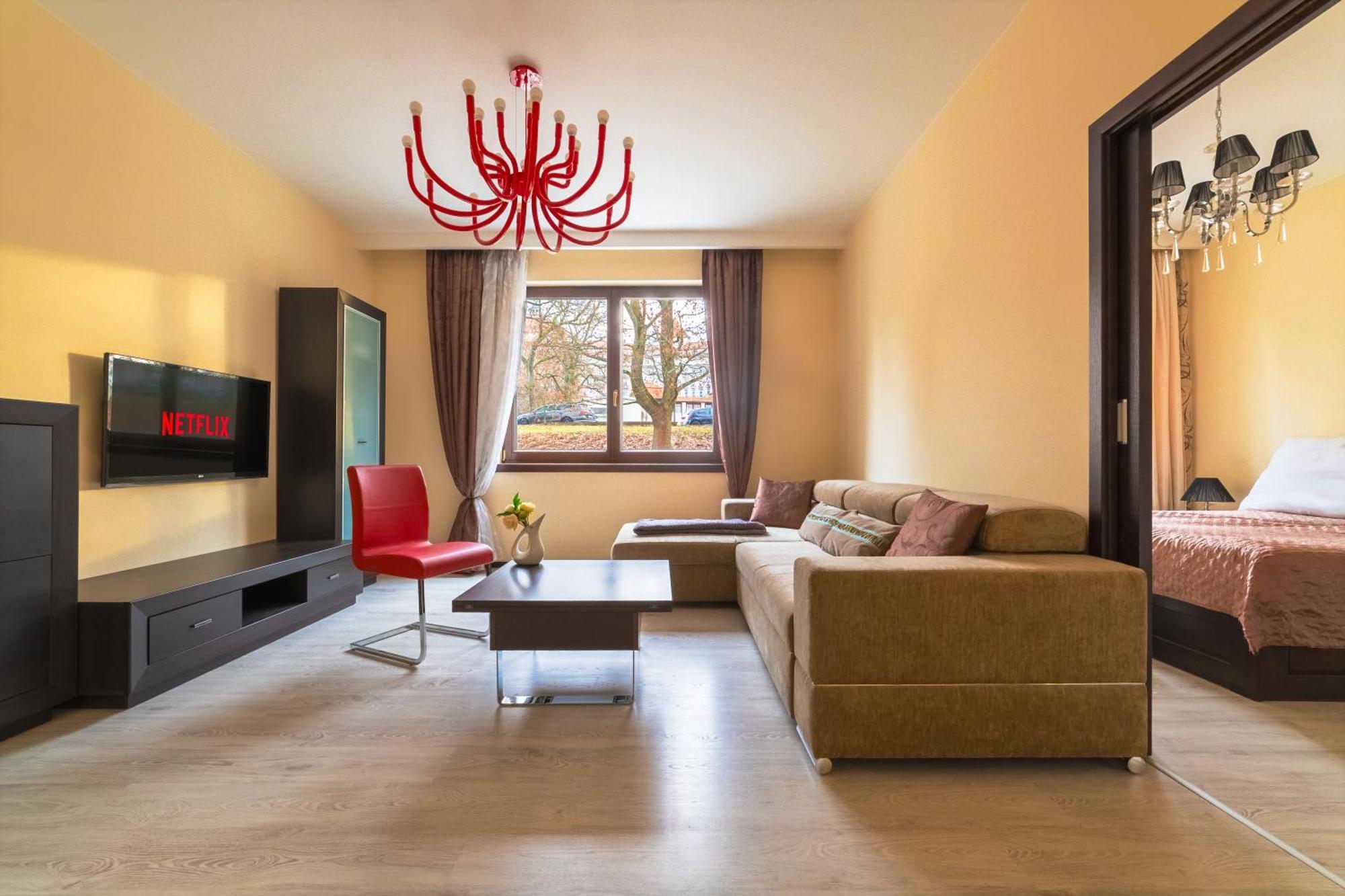 Imperial Apartment In Bohemia Residence By Rentez KLV Exterior foto